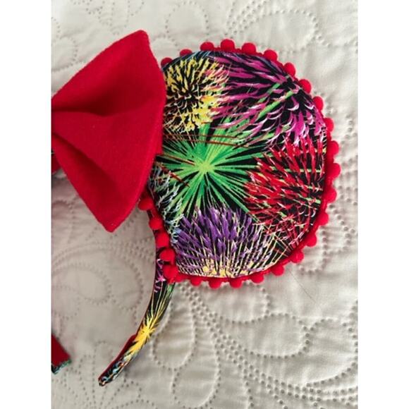 Disney Fireworks Castle Handmade Minnie Ears - Picture 5 of 5